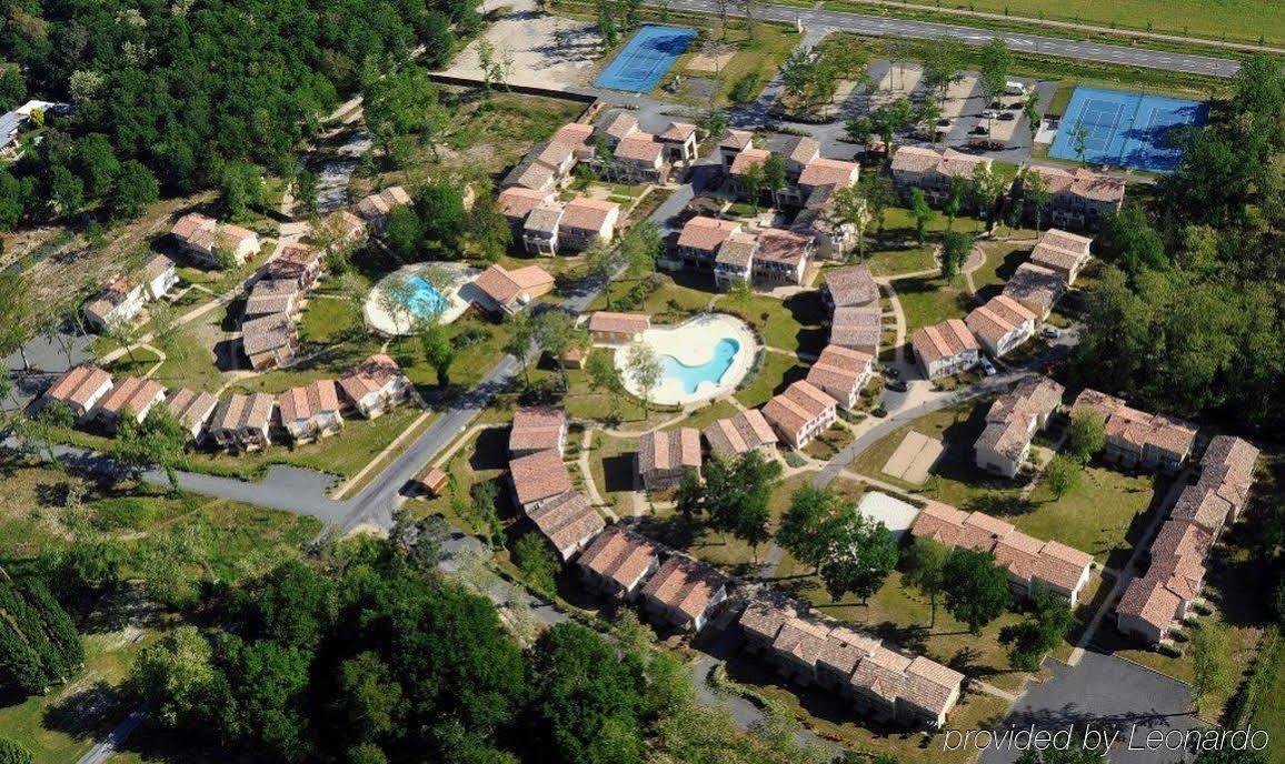 Vacanceole - Le Domaine Du Golf D'Albret 바르바스테 외부 사진